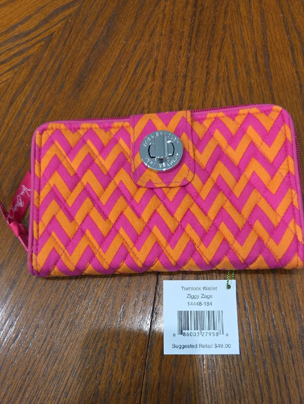 Vera Bradley Ziggy Zags Turnlock Wallet in Pink and Orange